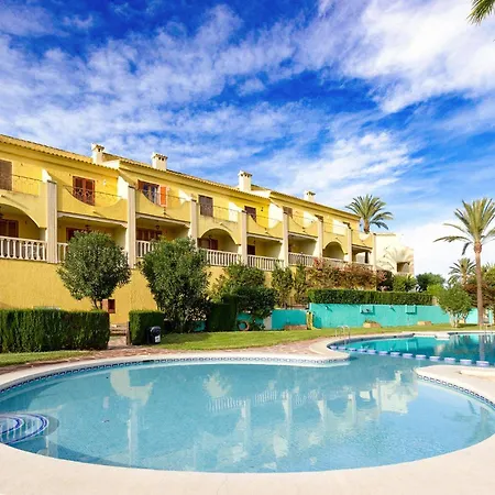 別荘 Cozy In With Wifi デニア